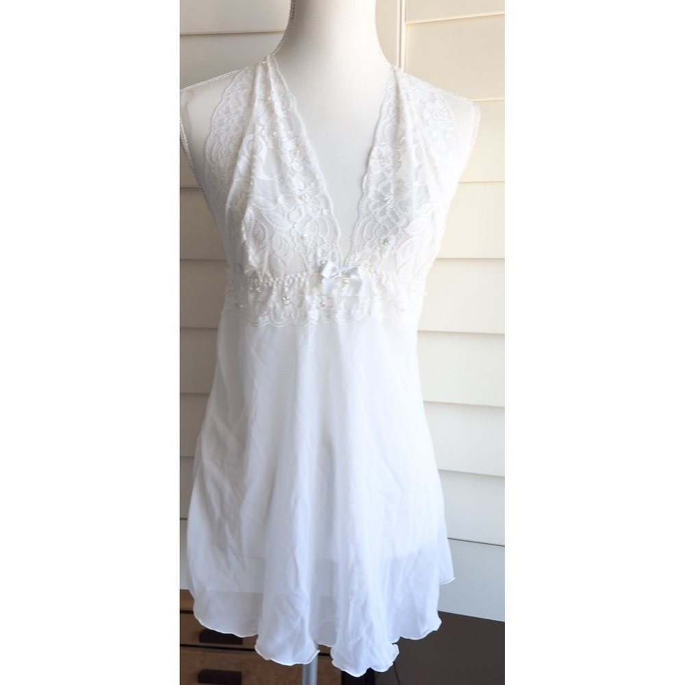 Frederick's of Hollywood XL White Lace Babydoll Lingerie Thong Bridal Set Sheer